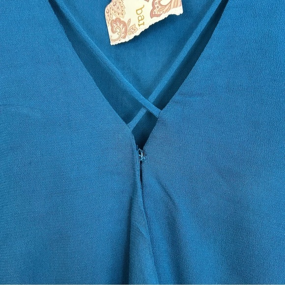 NWT Band of Gypsies Blue Bell Sleeve Faux Wrap Criss Cross Boho Blouse Size XS - Picture 6 of 9
